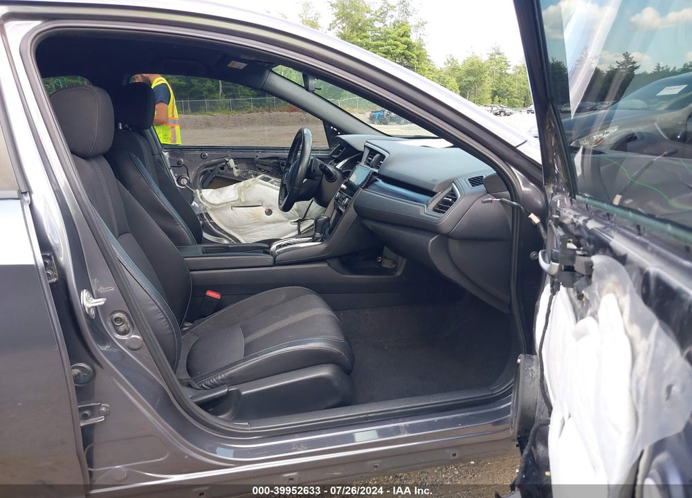 2019 HONDA CIVIC SPORT VIN: 2HGFC2F88KH584092