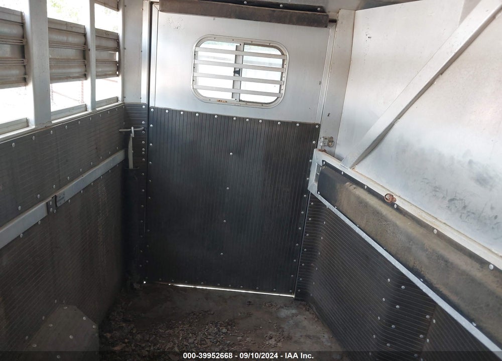 2006 PLATINUM HORSE TRAILER VIN: 5HMXG242361002787