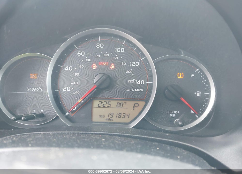 2012 TOYOTA YARIS LE VIN: JTDKTUD3XCD527309
