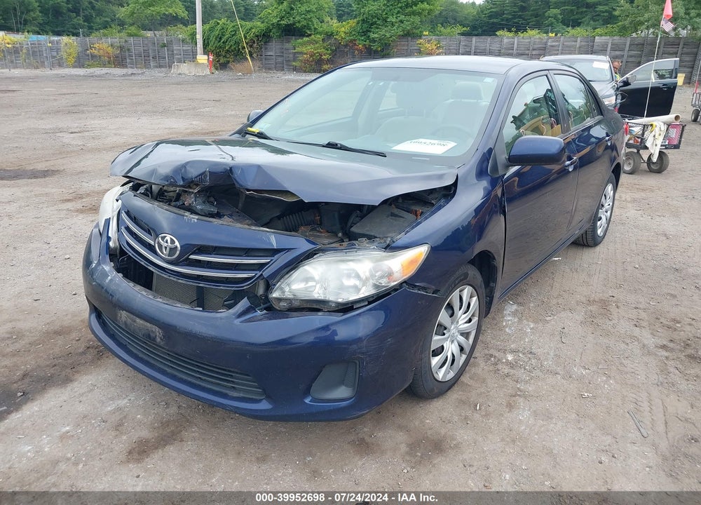 2013 TOYOTA COROLLA LE VIN: 2T1BU4EE8DC925095