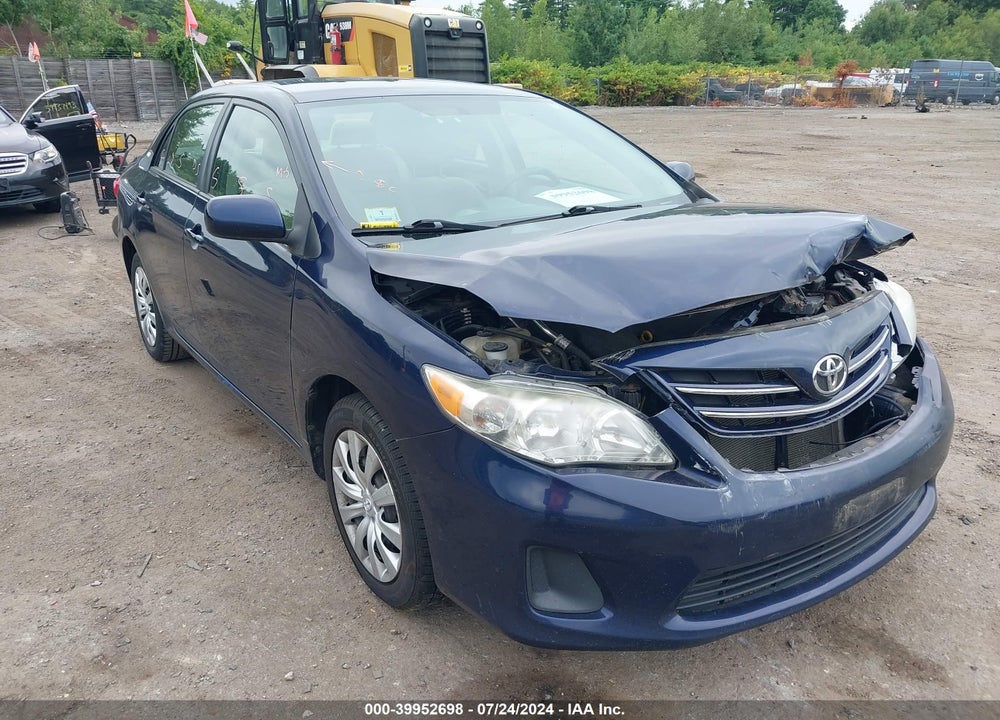 2013 TOYOTA COROLLA LE VIN: 2T1BU4EE8DC925095