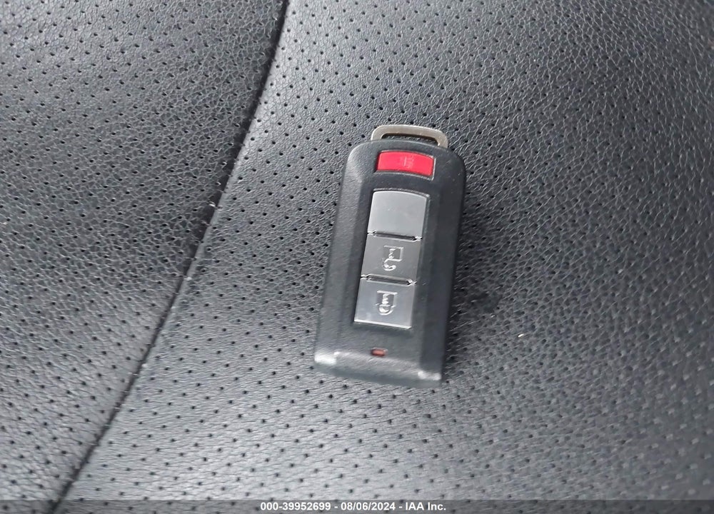 2018 MITSUBISHI OUTLANDER SPORT 2.4 SEL VIN: JA4AR4AW4JZ010655