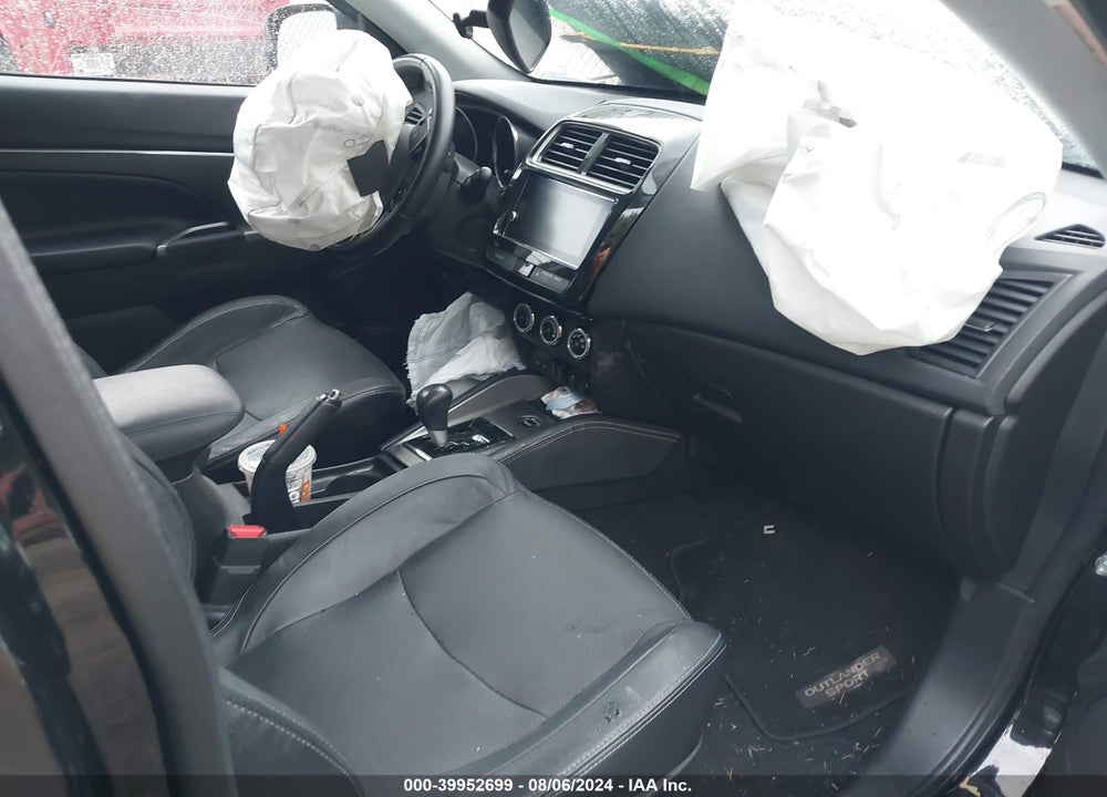 2018 MITSUBISHI OUTLANDER SPORT 2.4 SEL VIN: JA4AR4AW4JZ010655