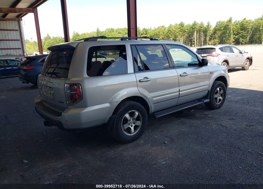 2006 HONDA PILOT EX-L VIN: 5FNYF18666B005780