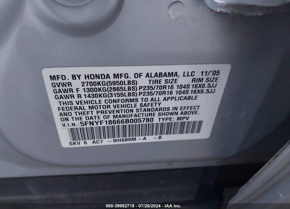 2006 HONDA PILOT EX-L VIN: 5FNYF18666B005780
