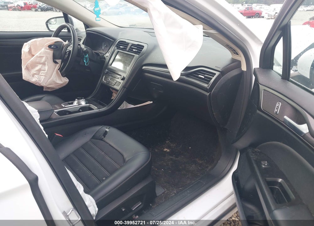 2018 FORD FUSION SE VIN: 3FA6P0HD2JR265619