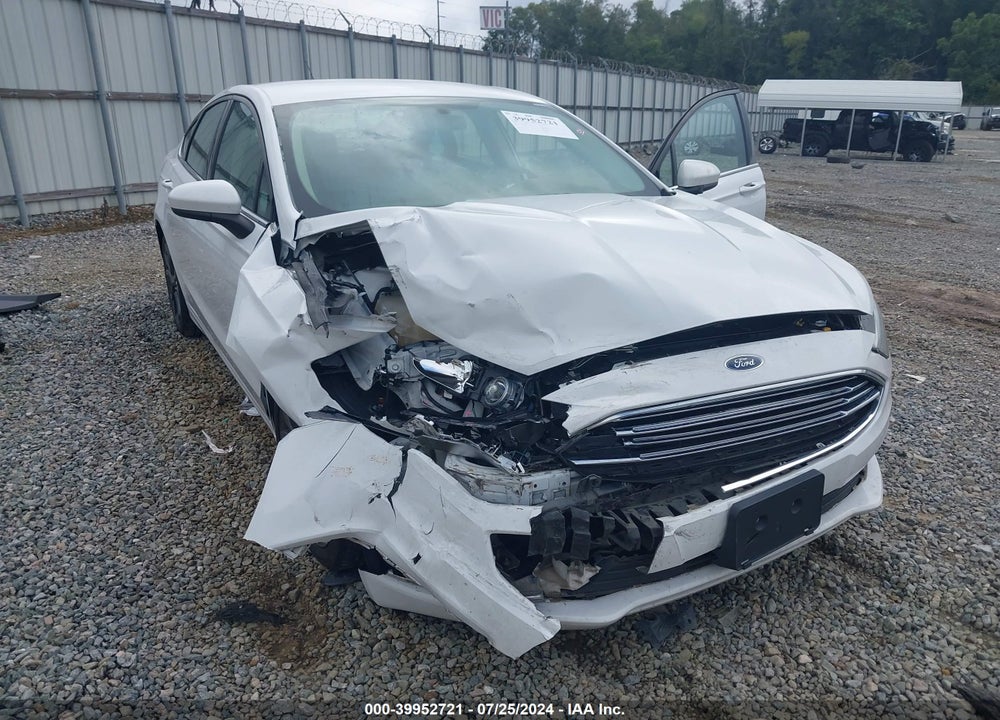 2018 FORD FUSION SE VIN: 3FA6P0HD2JR265619