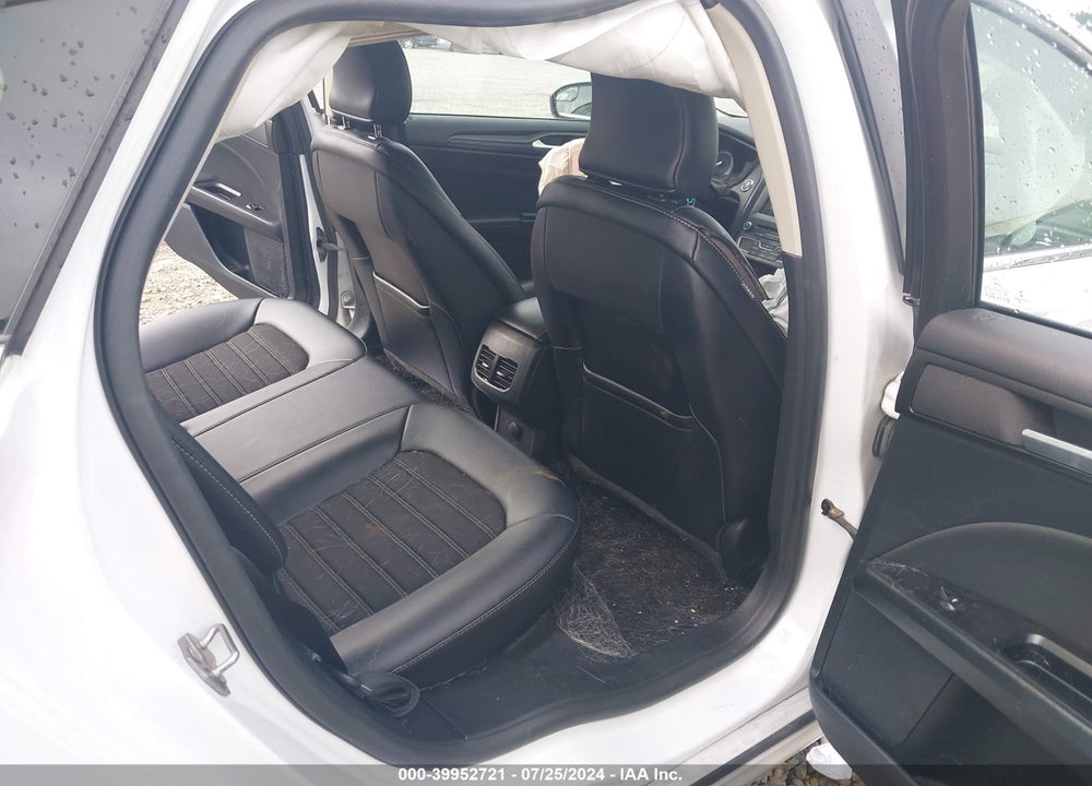 2018 FORD FUSION SE VIN: 3FA6P0HD2JR265619