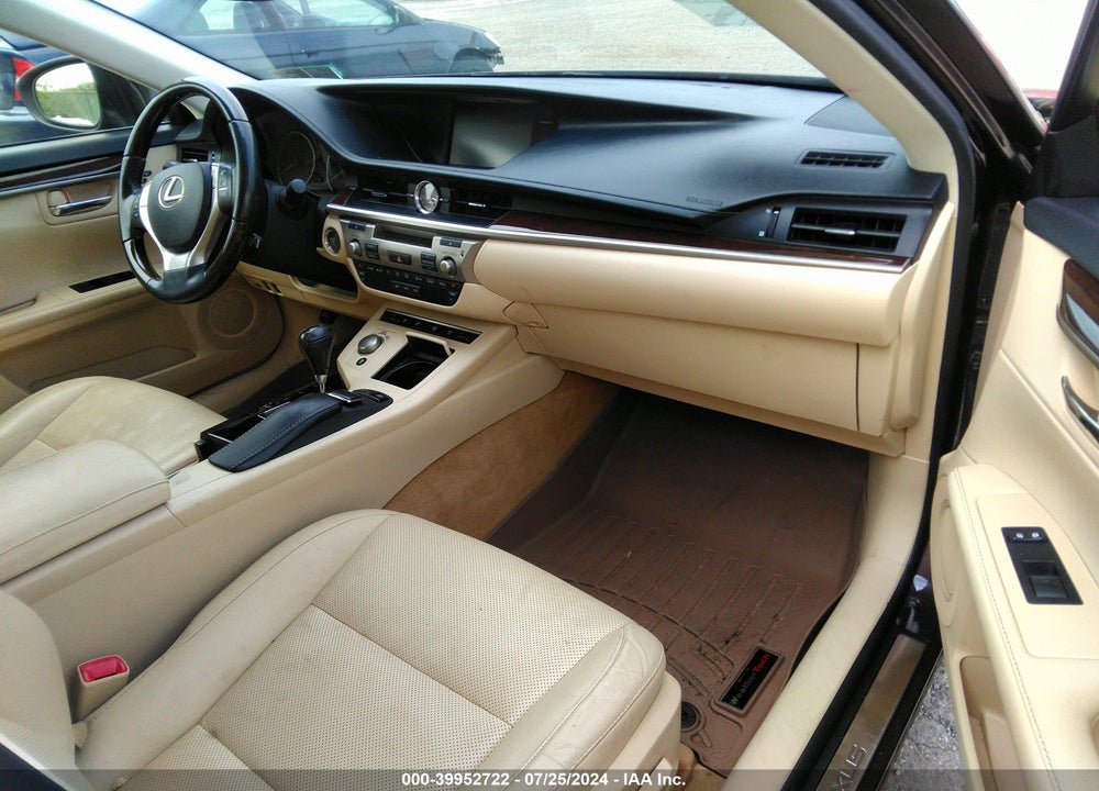 2014 LEXUS ES 350 VIN: JTHBK1GGXE2124220
