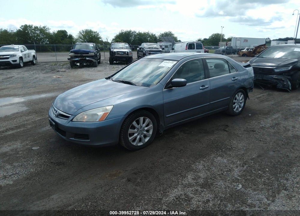 2007 HONDA ACCORD 3.0 EX VIN: 1HGCM66547A077600