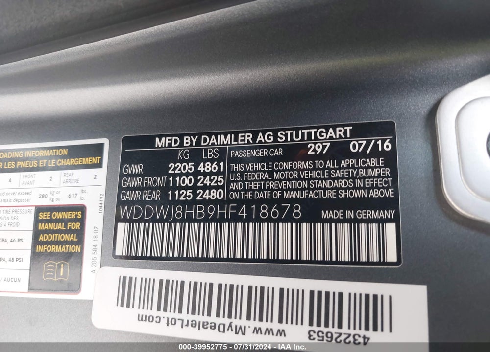 2017 MERCEDES-BENZ AMG C 63 S VIN: WDDWJ8HB9HF418678