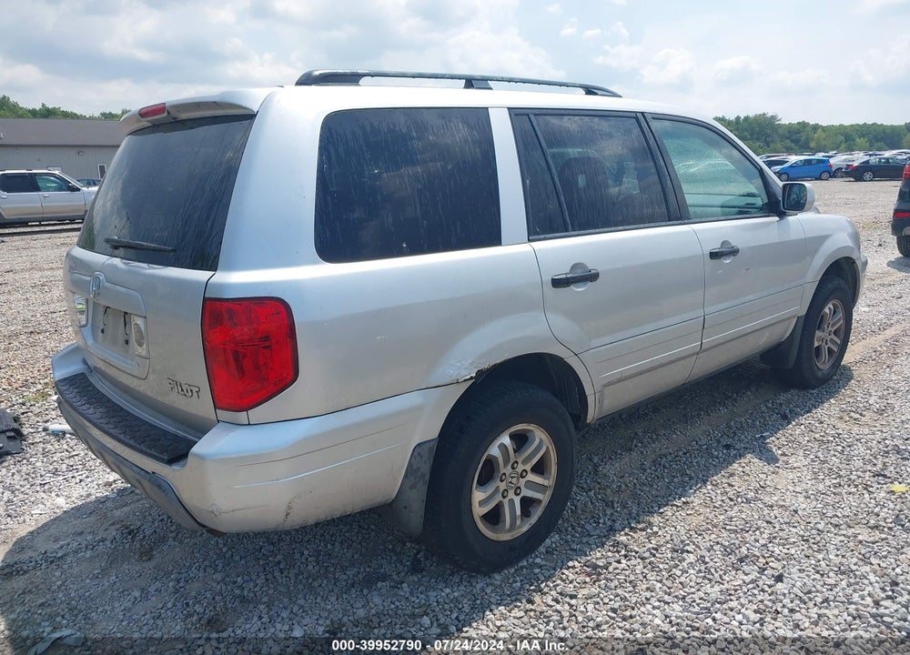 2005 HONDA PILOT EX VIN: 2HKYF184X5H524829
