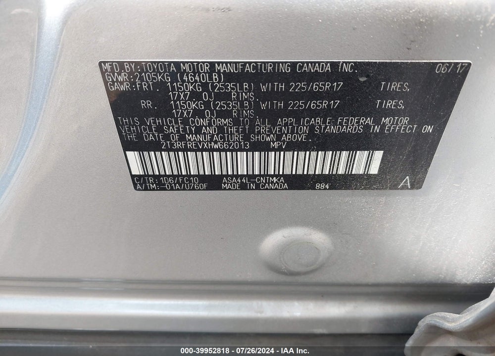 2017 TOYOTA RAV4 XLE VIN: 2T3RFREVXHW662013