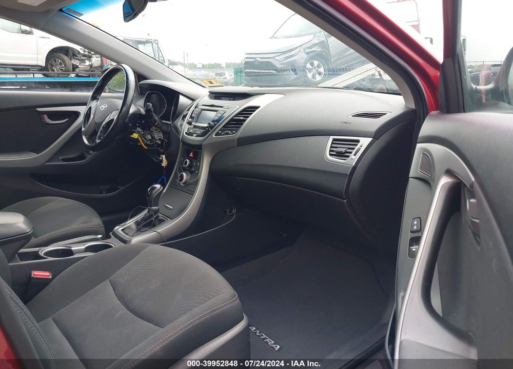 2015 HYUNDAI ELANTRA SE VIN: 5NPDH4AE3FH592954