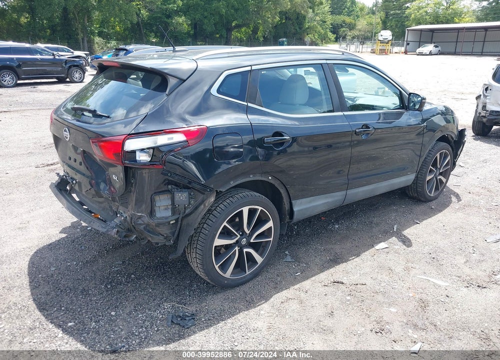 2017 NISSAN ROGUE SPORT SL VIN: JN1BJ1CP7HW013568