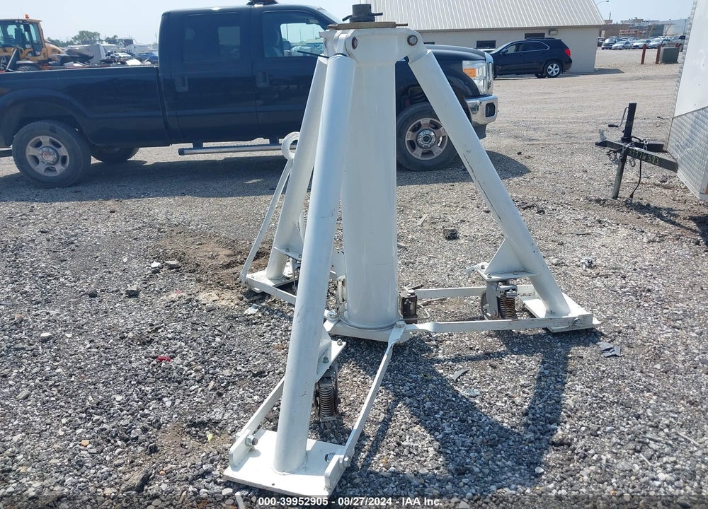 1989 EQUIPMENT GSE 4992 VIN: 00000000000209252