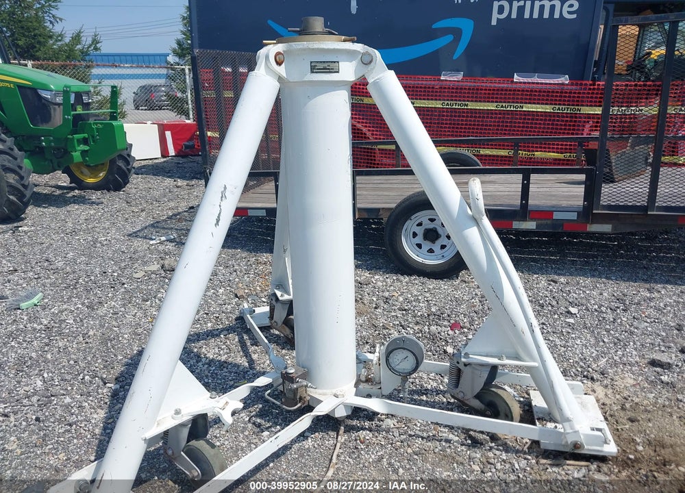 1989 EQUIPMENT GSE 4992 VIN: 00000000000209252
