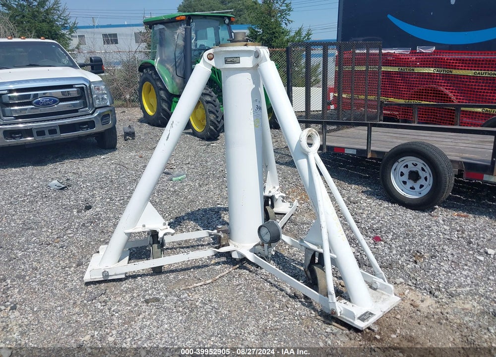 1989 EQUIPMENT GSE 4992 VIN: 00000000000209252