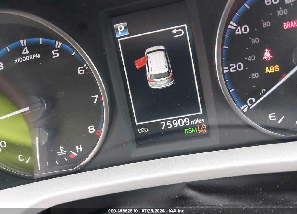 2018 TOYOTA RAV4 ADVENTURE/XLE VIN: 2T3WFREV0JW411414