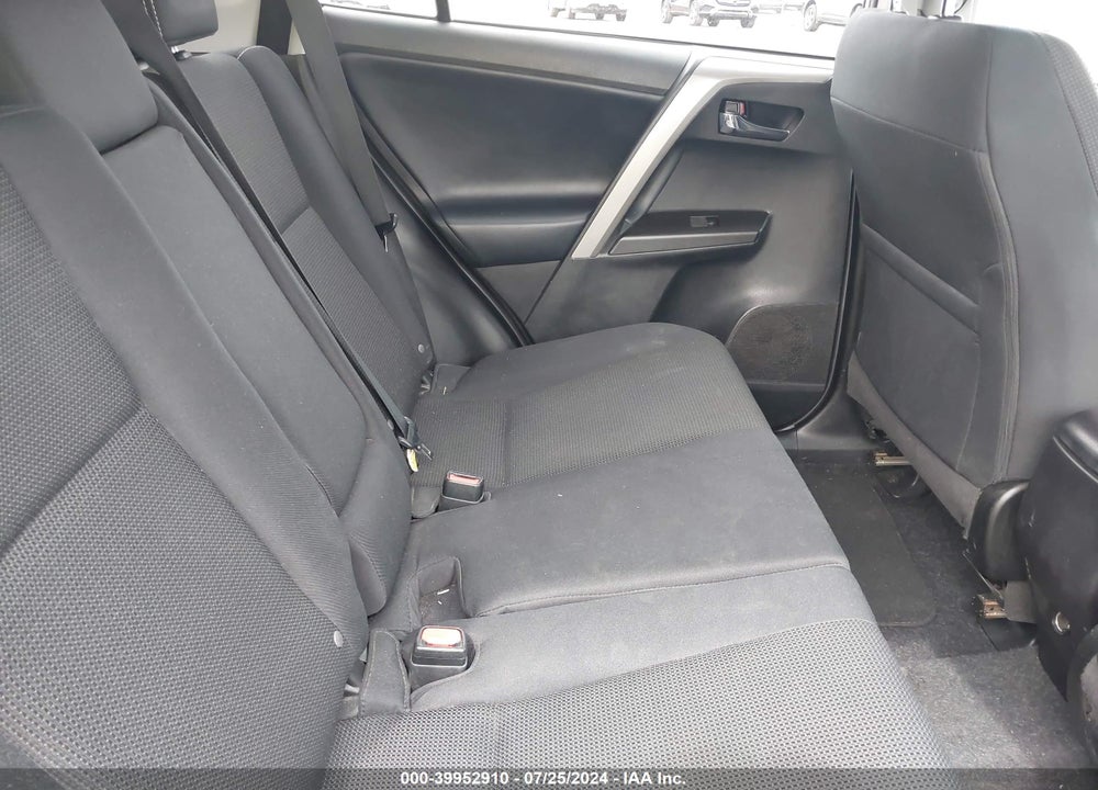 2018 TOYOTA RAV4 ADVENTURE/XLE VIN: 2T3WFREV0JW411414