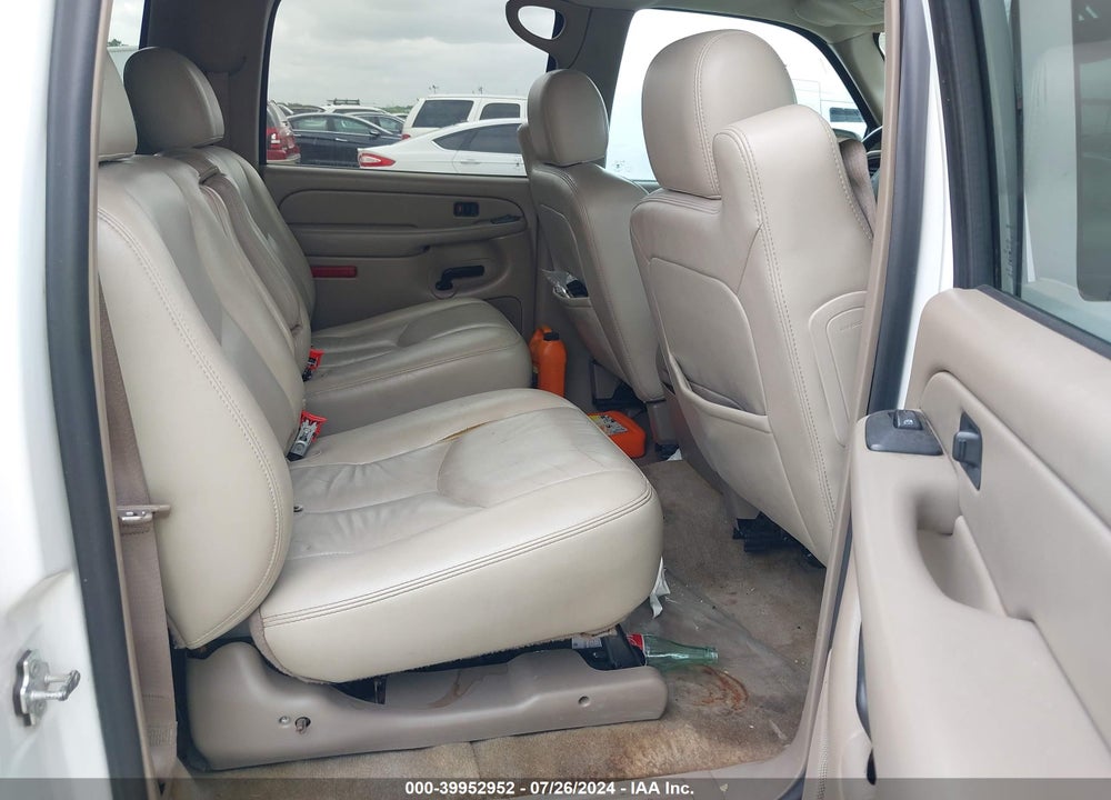2005 GMC YUKON XL 1500 SLT VIN: 3GKEC16Z25G278737