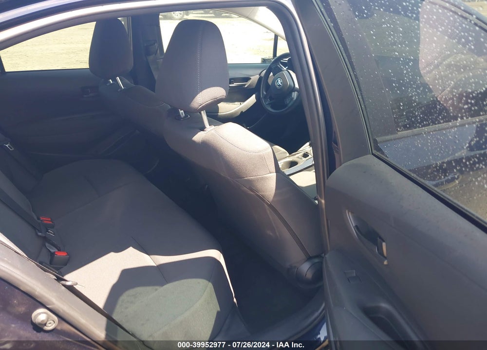2022 TOYOTA COROLLA LE VIN: 5YFEPMAE1NP353959