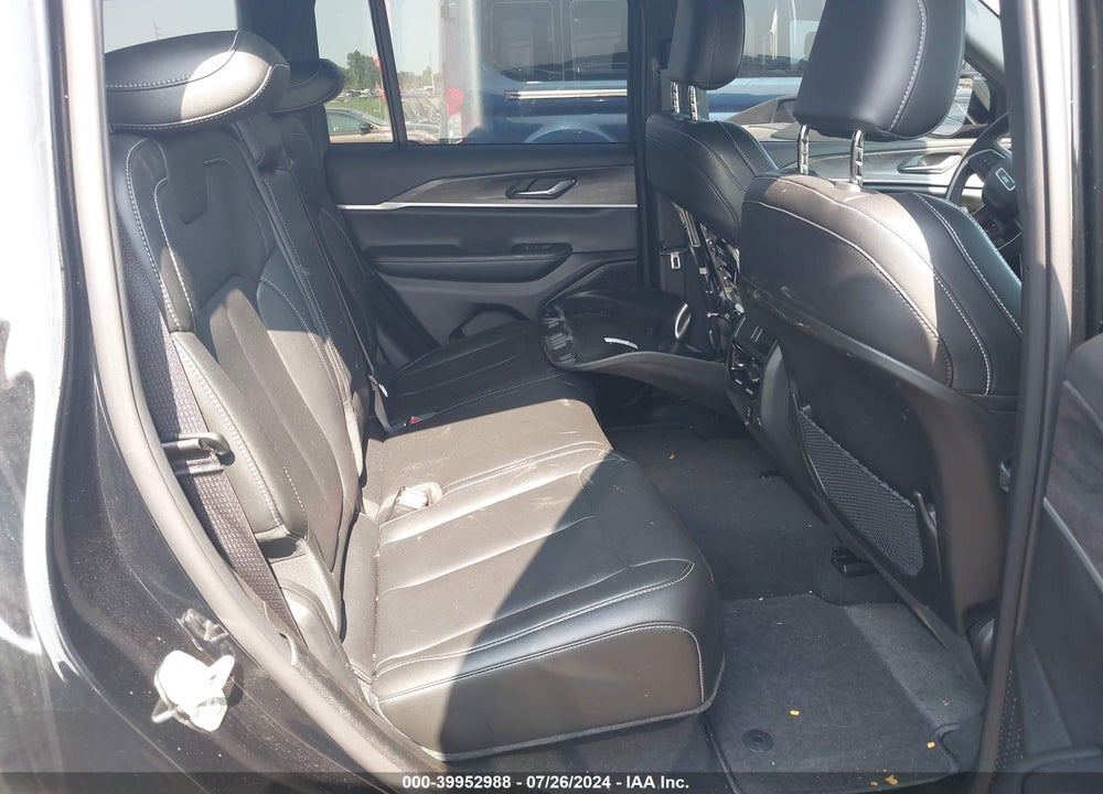 2024 JEEP GRAND CHEROKEE LIMITED 4X4 VIN: 1C4RJHBG2RC134243