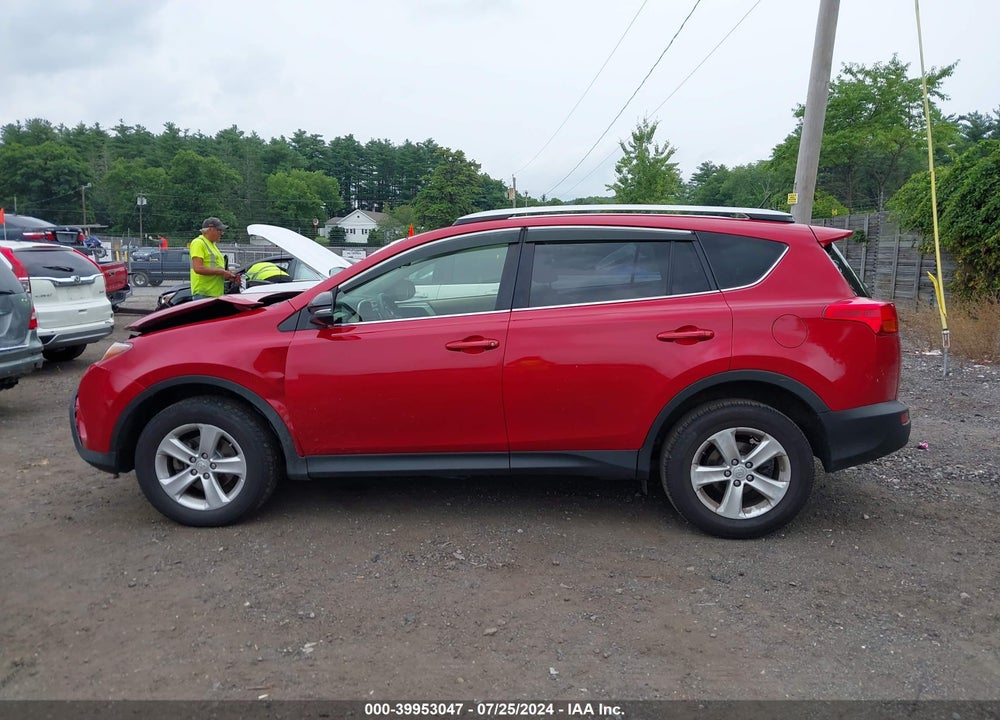 2013 TOYOTA RAV4 XLE VIN: JTMRFREV8DD008943