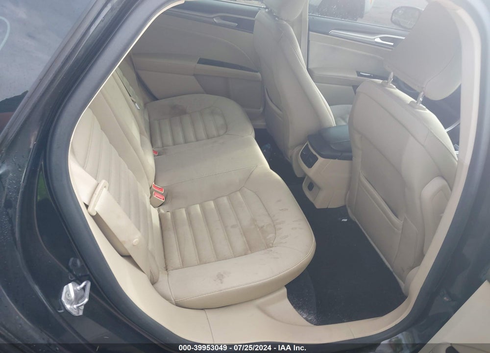2015 FORD FUSION SE VIN: 1FA6P0H77F5112089