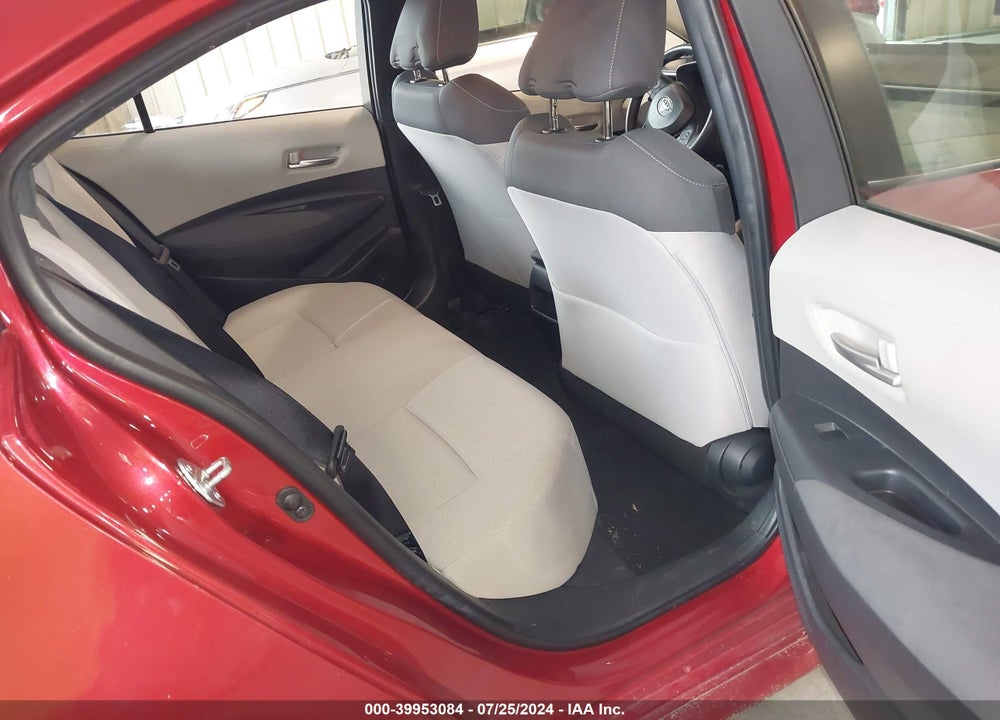 2020 TOYOTA COROLLA LE VIN: JTDEPRAE2LJ028493