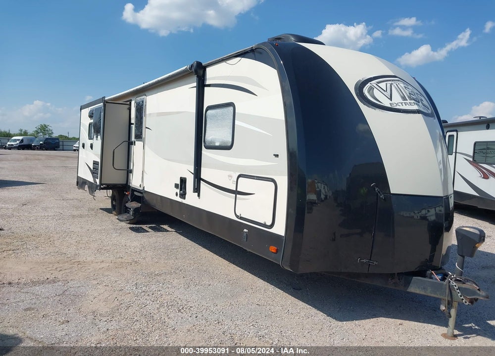 2015 FOREST RIVER VIBE EXTREME LITE M- VIN: 4X4TVBG29F4104533