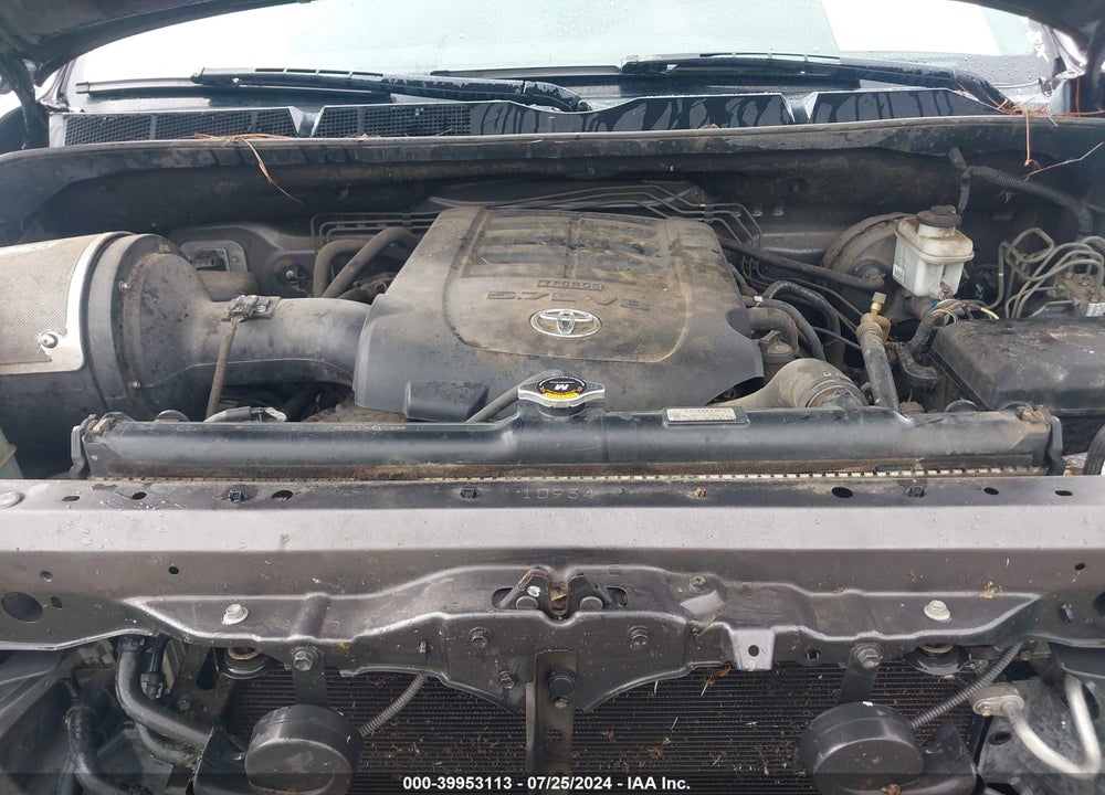 2011 TOYOTA TUNDRA GRADE 5.7L V8 VIN: 5TFEY5F11BX109606