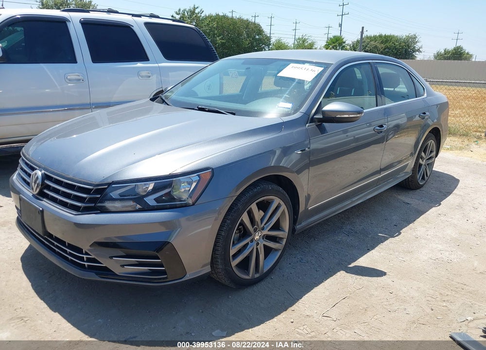 2017 VOLKSWAGEN PASSAT 1.8T R-LINE VIN: 1VWDT7A36HC055327