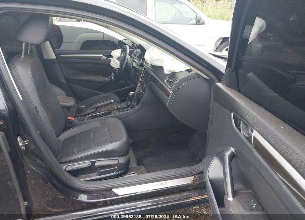 2017 VOLKSWAGEN PASSAT 1.8T SE VIN: 1VWGT7A32HC031183
