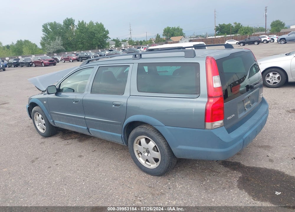 2003 VOLVO XC70 2.5T VIN: YV1SZ59HX31112270