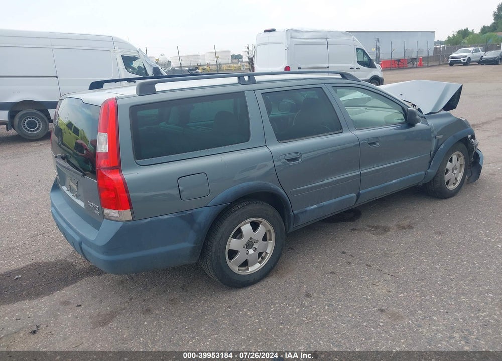 2003 VOLVO XC70 2.5T VIN: YV1SZ59HX31112270