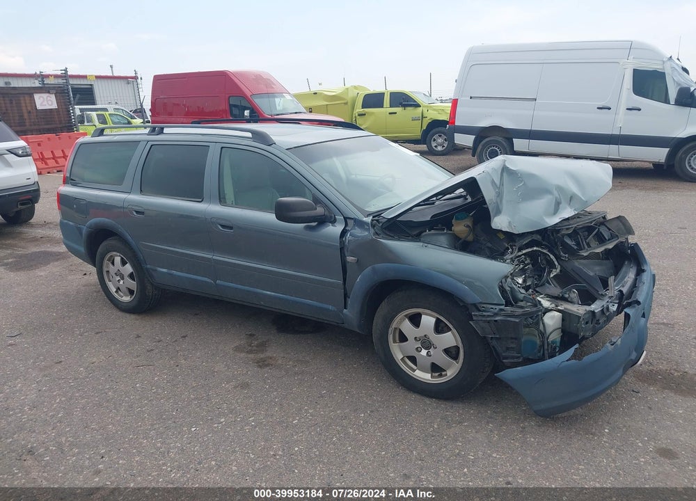 2003 VOLVO XC70 2.5T VIN: YV1SZ59HX31112270