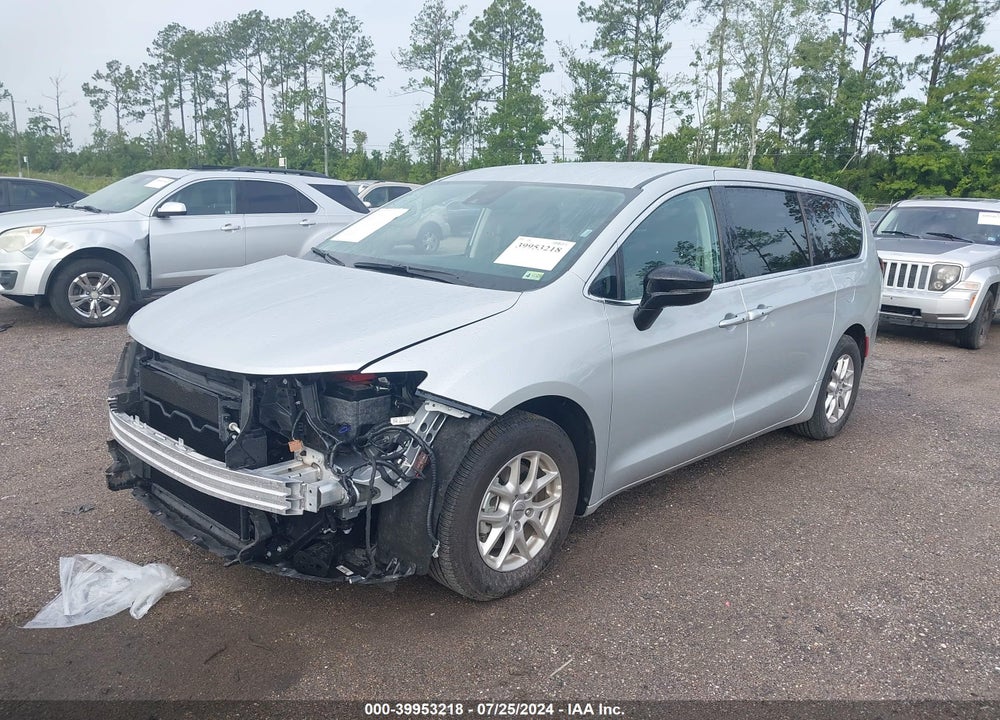 2024 CHRYSLER PACIFICA TOURING L VIN: 2C4RC1BG7RR146185