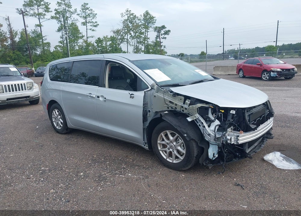 2024 CHRYSLER PACIFICA TOURING L VIN: 2C4RC1BG7RR146185