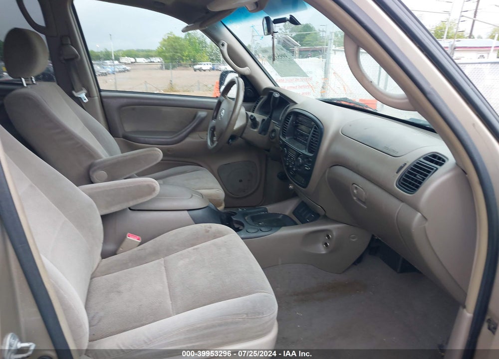 2005 TOYOTA SEQUOIA SR5 V8 VIN: 5TDZT34A65S261544