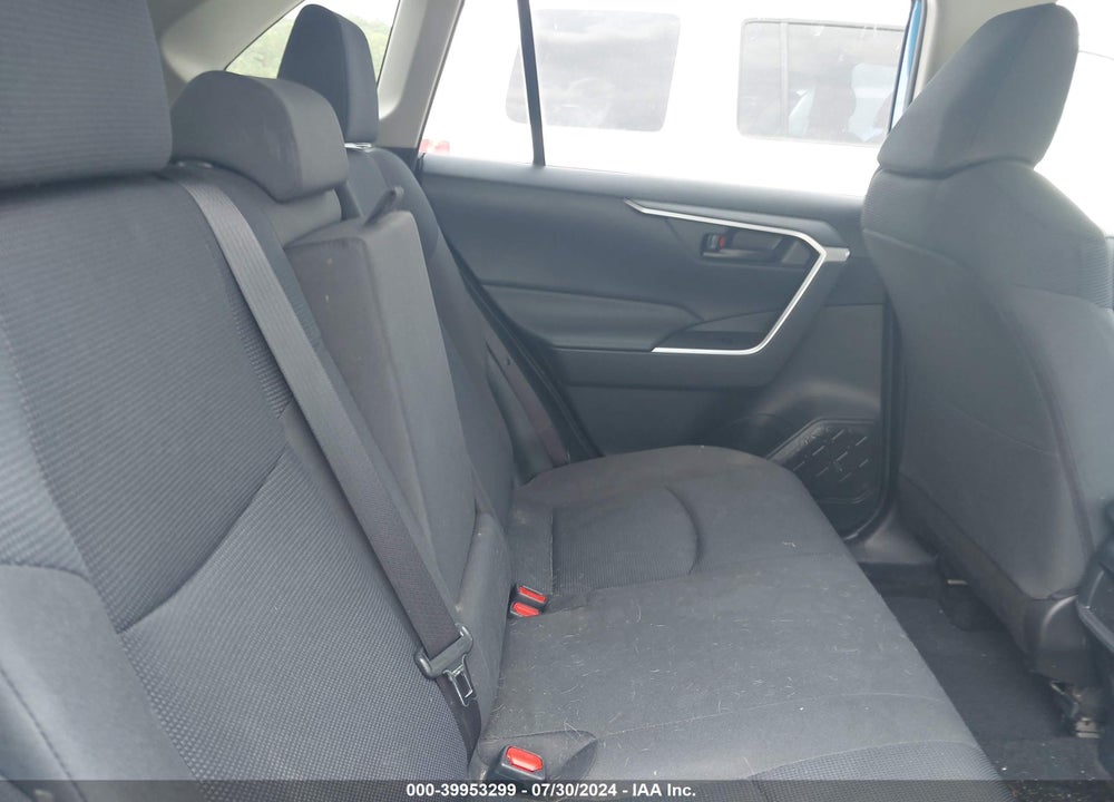 2019 TOYOTA RAV4 LE VIN: JTMH1RFV4KD005785