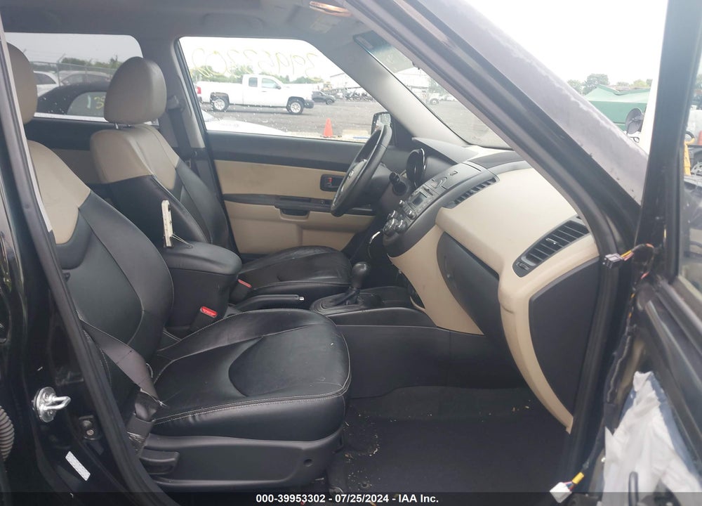2011 KIA SOUL VIN: KNDJT2A29B7327742
