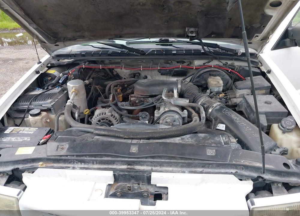 2000 CHEVROLET BLAZER TRAILBLAZER VIN: 1GNCS13W5Y2237135