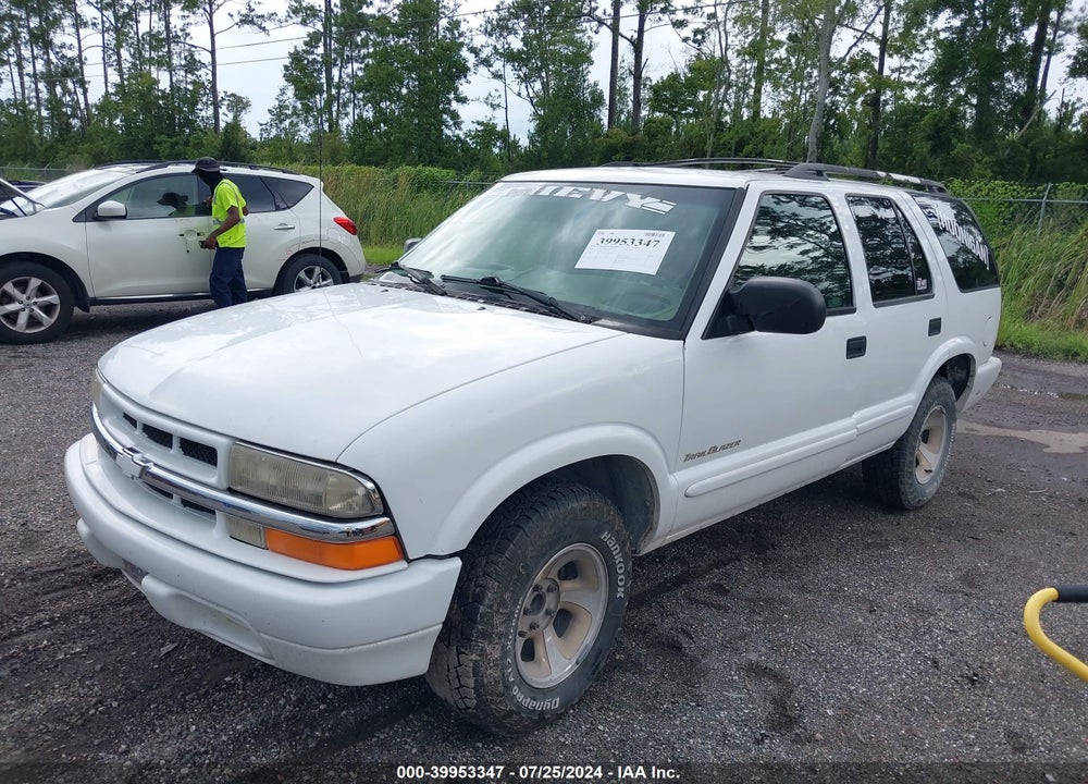 2000 CHEVROLET BLAZER TRAILBLAZER VIN: 1GNCS13W5Y2237135