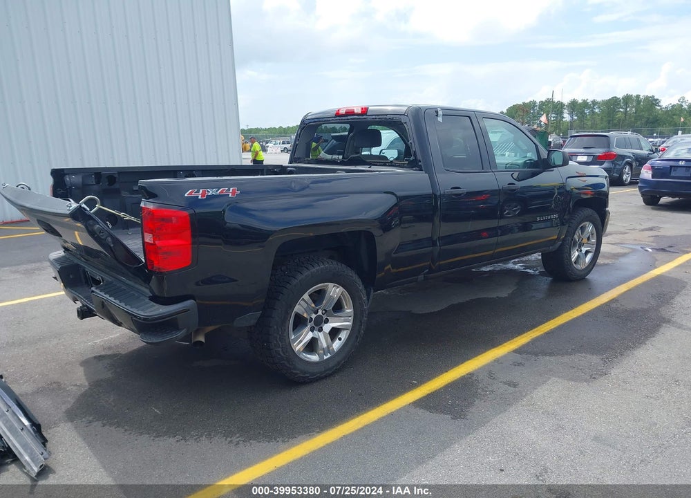 2017 CHEVROLET SILVERADO 1500 CUSTOM VIN: 1GCVKPEC7HZ140176