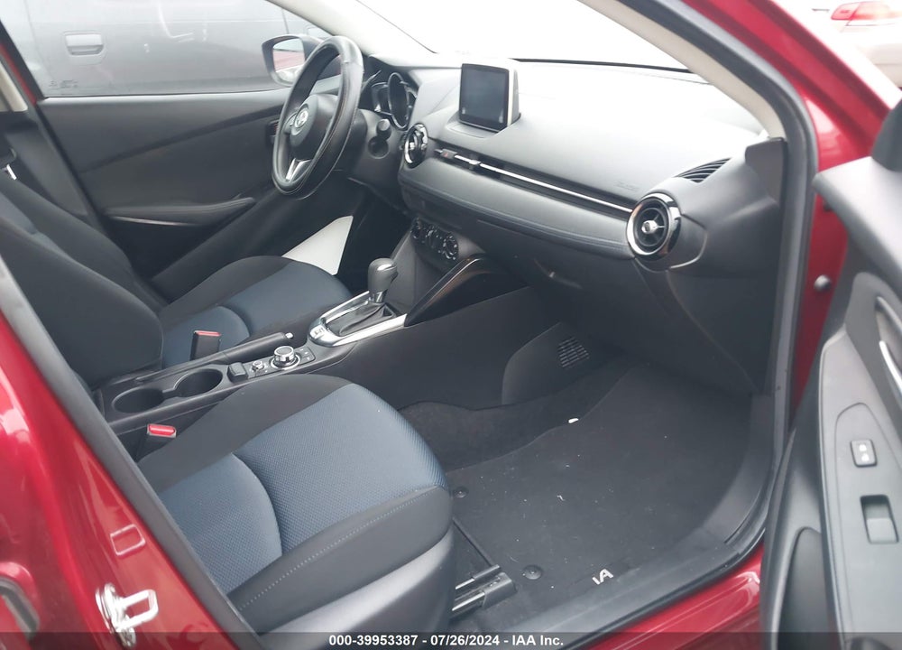 2016 SCION IA VIN: 3MYDLBZV9GY141413