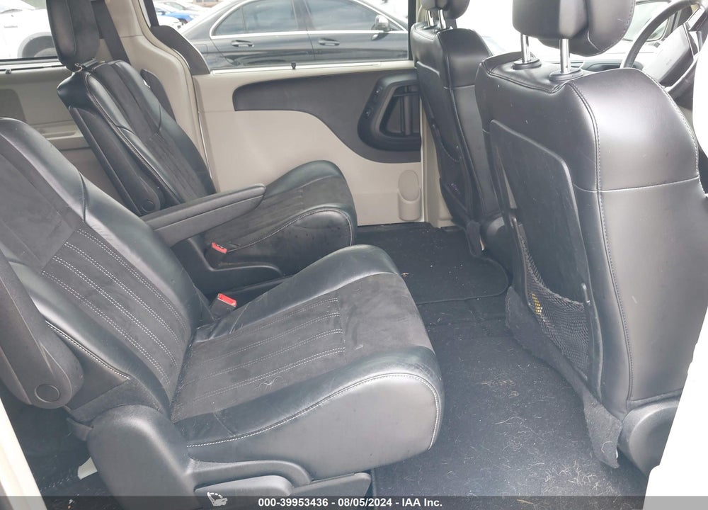 2014 CHRYSLER TOWN & COUNTRY TOURING-L 30TH ANNIVERSARY VIN: 2C4RC1CG2ER455393