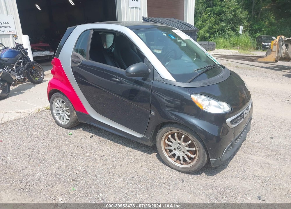 2013 SMART FORTWO PASSION/PURE VIN: WMEEJ3BAXDK690541