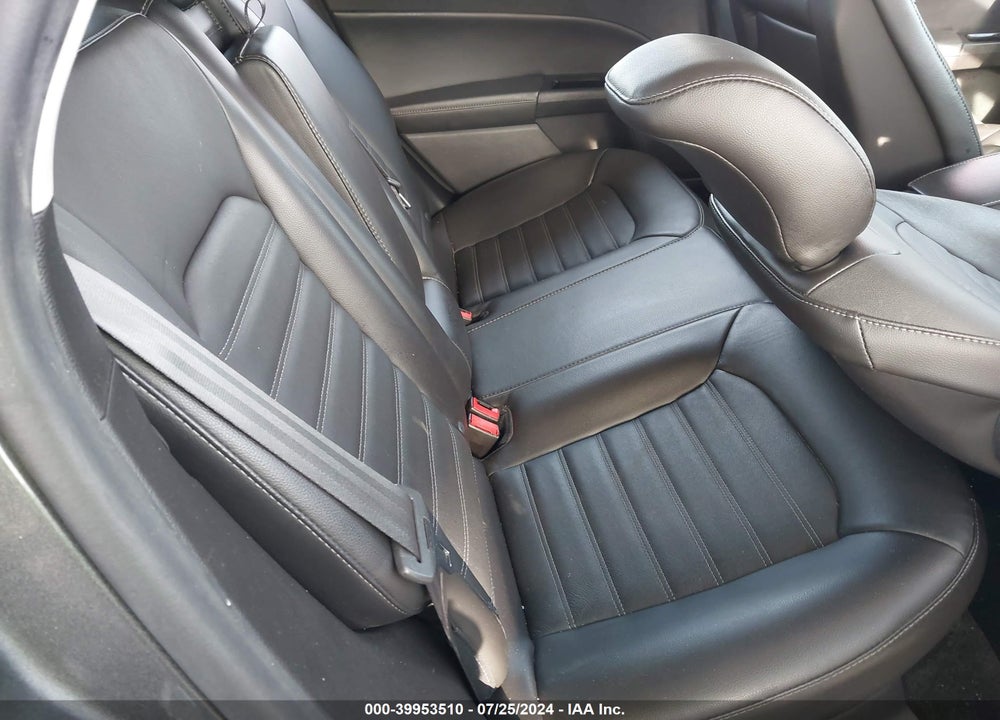2015 FORD FUSION SE VIN: 3FA6P0H9XFR158515