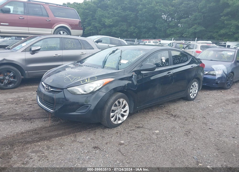 2012 HYUNDAI ELANTRA VIN: 5NPDH4AE9CH072558